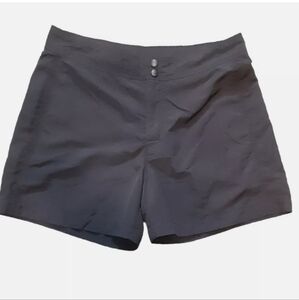 L.L.Bean Black Lightweight Nylon Hiking Shorts - Women’s 16